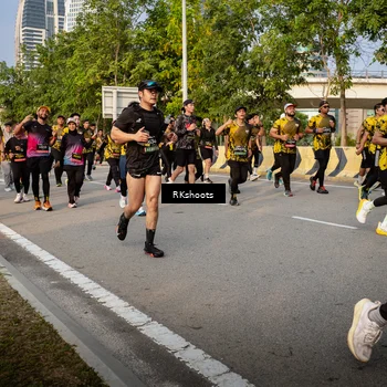 Runner Photo 6696478