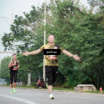 Runner Photo 6696524