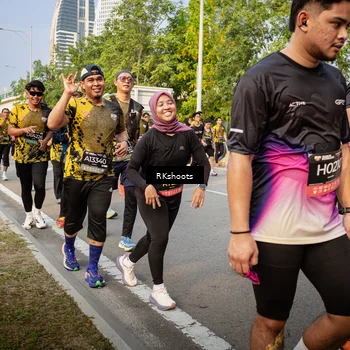Runner Photo 6696542