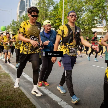 Runner Photo 6696551