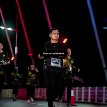 Runner Photo 6696556