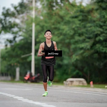 Runner Photo 6696561
