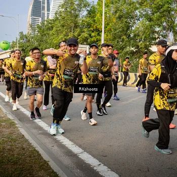 Runner Photo 6696570