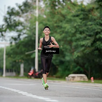 Runner Photo 6696600