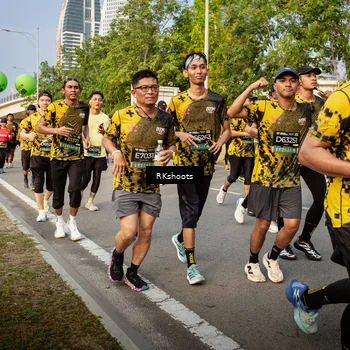 Runner Photo 6696606