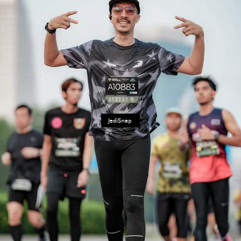 Runner Photo 6696617