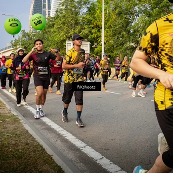 Runner Photo 6696659