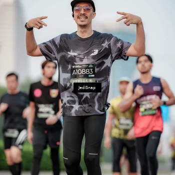 Runner Photo 6696686