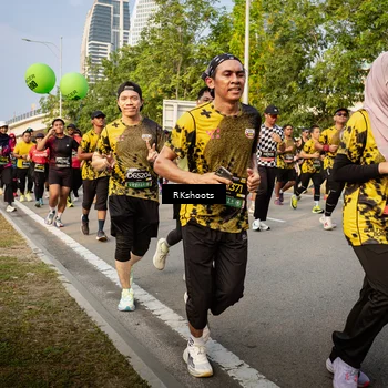 Runner Photo 6696703
