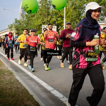Runner Photo 6696723