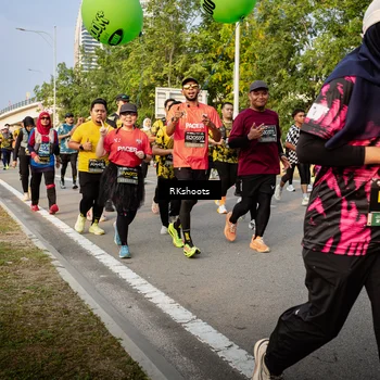 Runner Photo 6696731