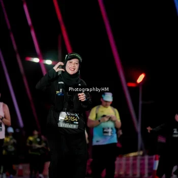 Runner Photo 6696763