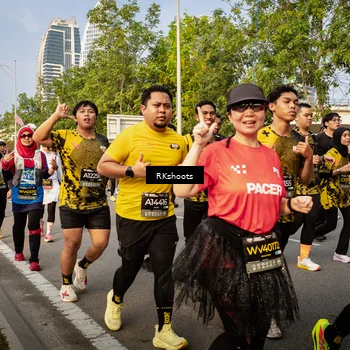 Runner Photo 6696765