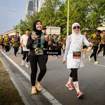 Runner Photo 6696803