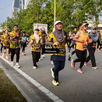 Runner Photo 6696830