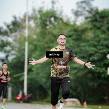 Runner Photo 6696879