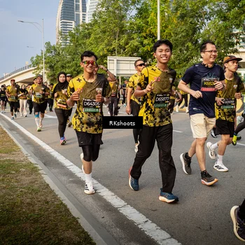 Runner Photo 6696901