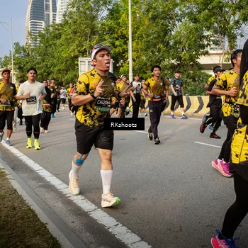 Runner Photo 6696923