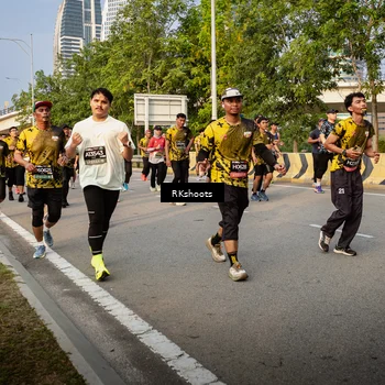 Runner Photo 6696935