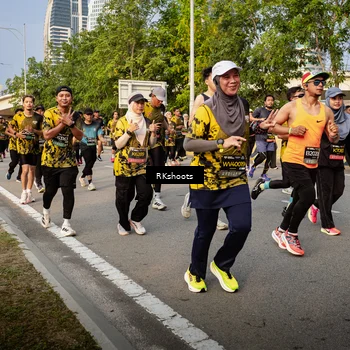 Runner Photo 6696945