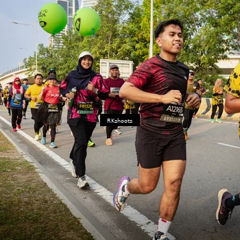 Runner Photo 6696991