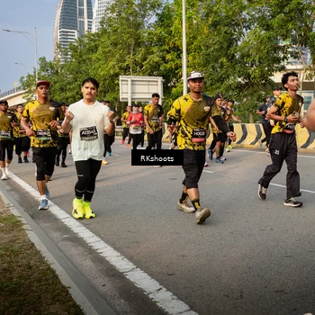 Runner Photo 6697025