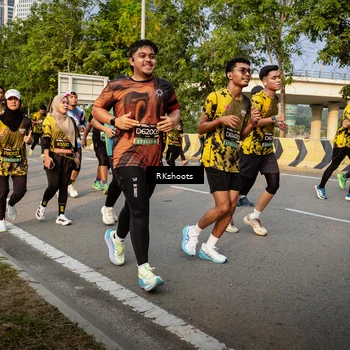 Runner Photo 6697595