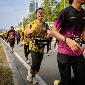 Runner Photo 6697876