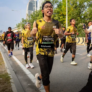 Runner Photo 6697893