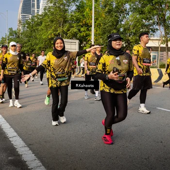 Runner Photo 6698025