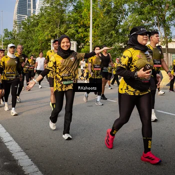 Runner Photo 6698039