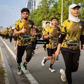 Runner Photo 6698093