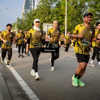 Runner Photo 6698108