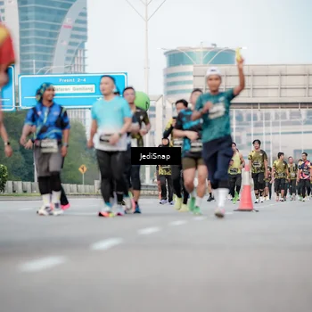 Runner Photo 6698871