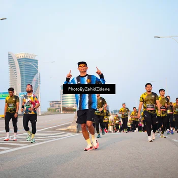 Runner Photo 6698881