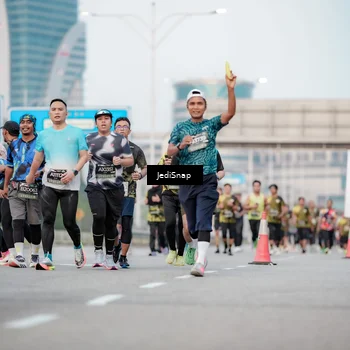 Runner Photo 6698917