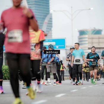 Runner Photo 6698970