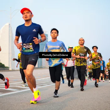 Runner Photo 6699056