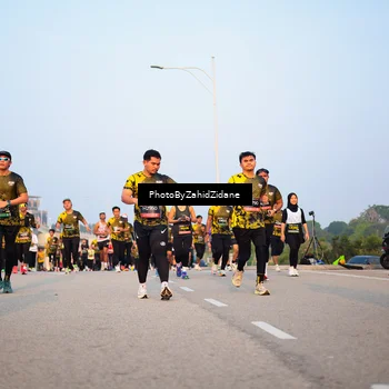 Runner Photo 6699103