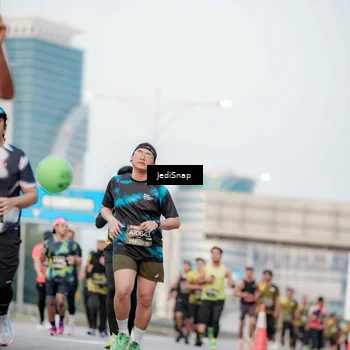 Runner Photo 6699106