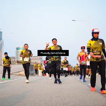 Runner Photo 6699112