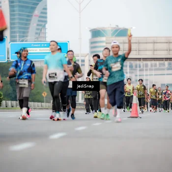 Runner Photo 6699136