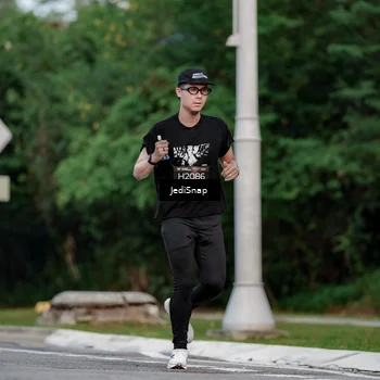 Runner Photo 6699190