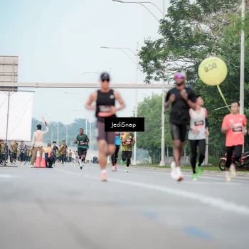 Runner Photo 6699202