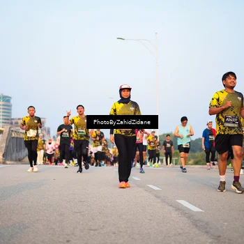 Runner Photo 6699210