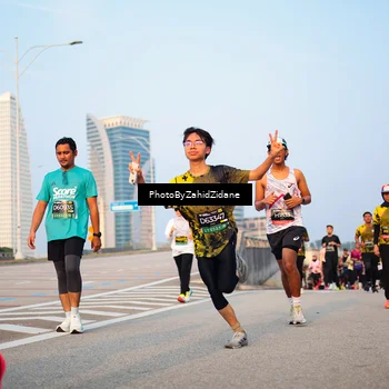 Runner Photo 6699219