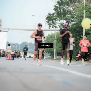 Runner Photo 6699239
