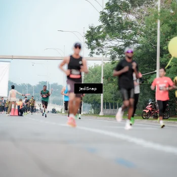 Runner Photo 6699243