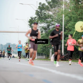 Runner Photo 6699245