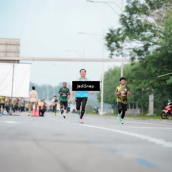 Runner Photo 6699281
